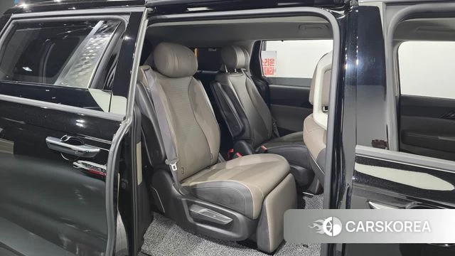 Kia The New Carnival 4th Generation 2025 Черный из Кореи, фото 2