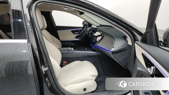 Mercedes-Benz E-Class W214 2024 Серый из Кореи, фото 2