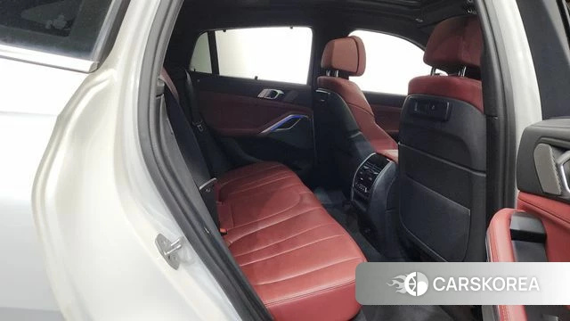 BMW X6 (G06) 2021 Белый из Кореи, фото 2