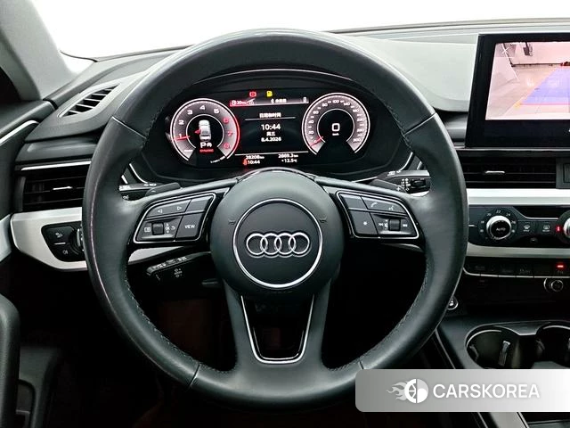 Audi A4L 2023 Белый из Китая, фото 2