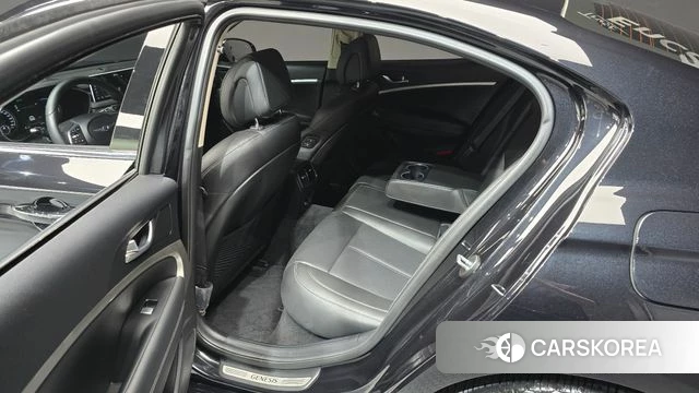Genesis The New G70 2021 Черный из Кореи, фото 2