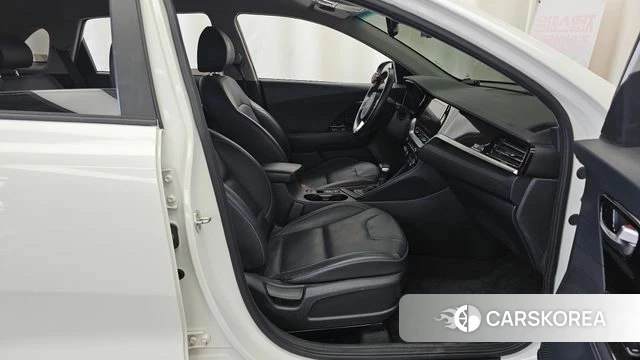 Kia The New Niro 2021 Белый из Кореи, фото 2