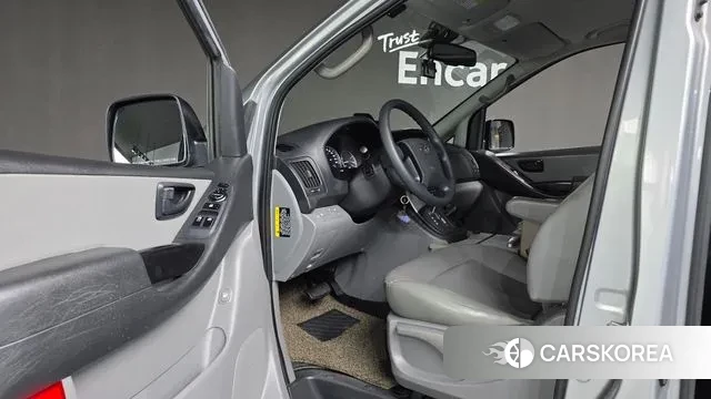 Hyundai The New Grand Starex 2019 Серебряный из Кореи, фото 2