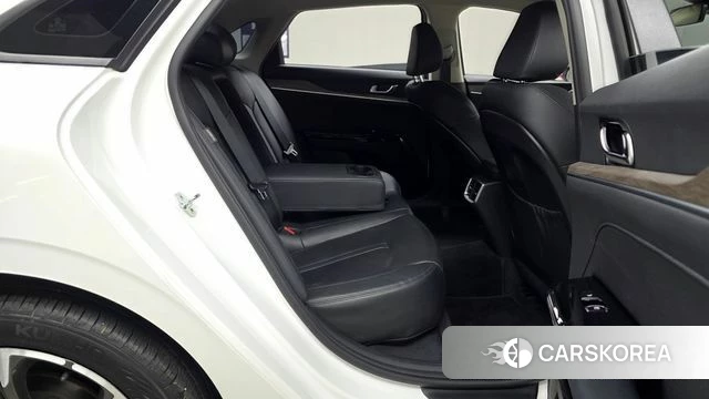 Kia K5 3rd generation 2021 Белый из Кореи, фото 2