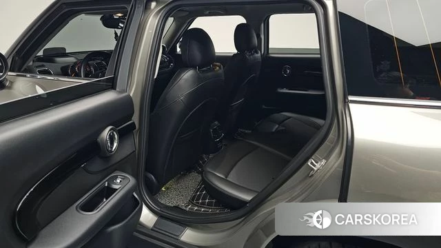Mini Cooper Clubman 2020 Песочный из Кореи, фото 2