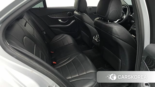 Mercedes-Benz C-Class W205 2019 Серебристо-серый из Кореи, фото 2