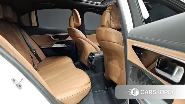 Mercedes-Benz E-Class W214 id 3477301 из Кореи 2