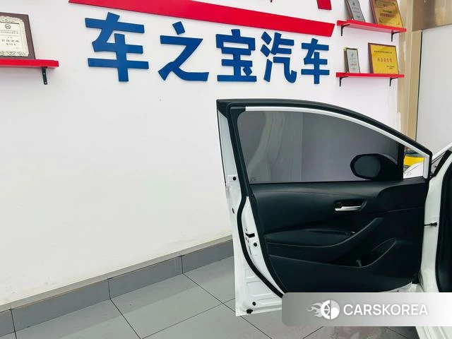 Toyota Lei Ling 2023 Белый из Китая, фото 2