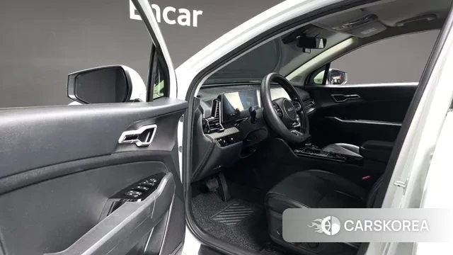 Kia Sportage 5th Generation 2022 Белый из Кореи, фото 2