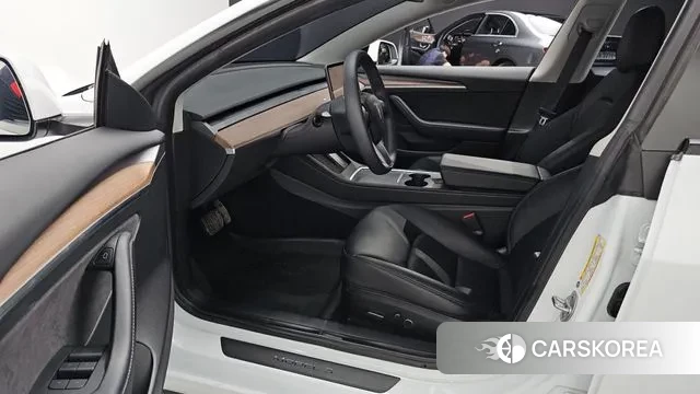 Tesla Model 3 2022 Белый из Кореи, фото 2