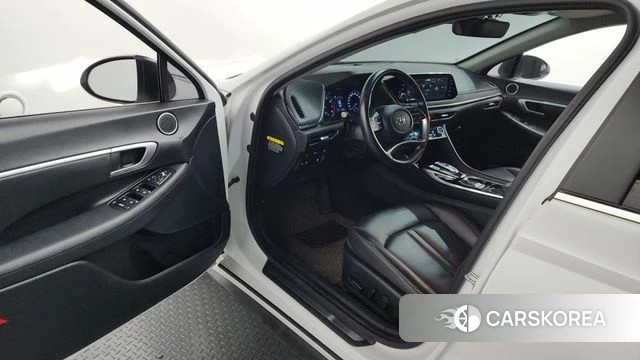 Hyundai Sonata (DN8) 2019 Белый из Кореи, фото 2