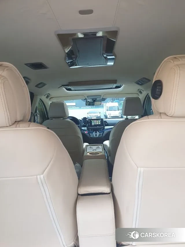 Honda Odyssey 2019 Жемчужный цвет из Кореи, фото 2