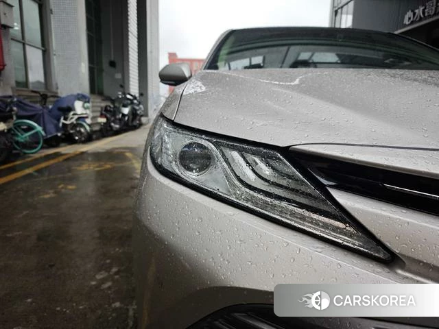 Toyota Camry 2021 Шампань из Китая, фото 2