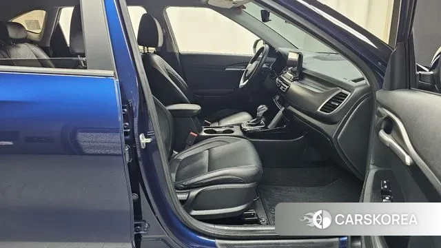 Kia Seltos 2021 Синий из Кореи, фото 2