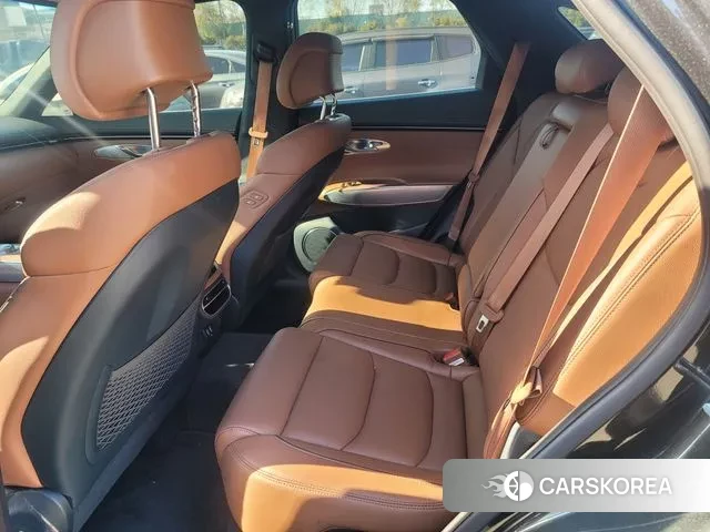 Genesis GV70 2023 Серый из Кореи, фото 2