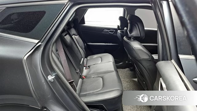 Kia Sportage 5th Generation Hybrid 2023 Серый из Кореи, фото 2