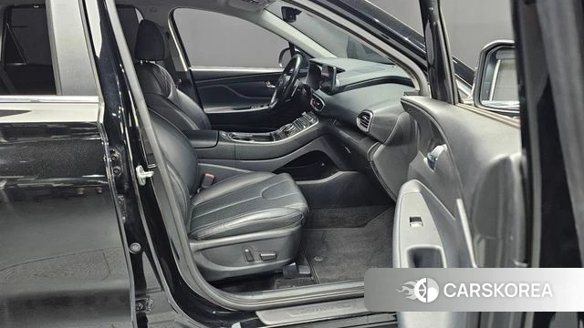 Hyundai The New Santa Fe 2021 Черный из Кореи, фото 2