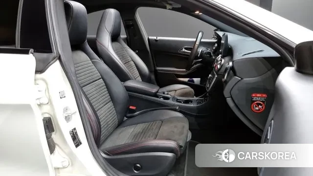 Mercedes-Benz CLA-Class C117 2018 Белый из Кореи, фото 2