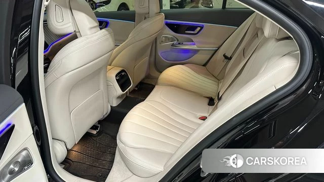 Mercedes-Benz E-Class W214 2025 Черный из Кореи, фото 2