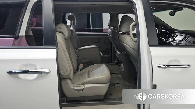 Kia The New Carnival 2019 Белый из Кореи, фото 2
