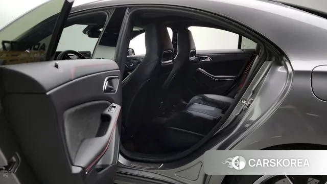 Mercedes-Benz CLA-Class C117 2018 Серый из Кореи, фото 2