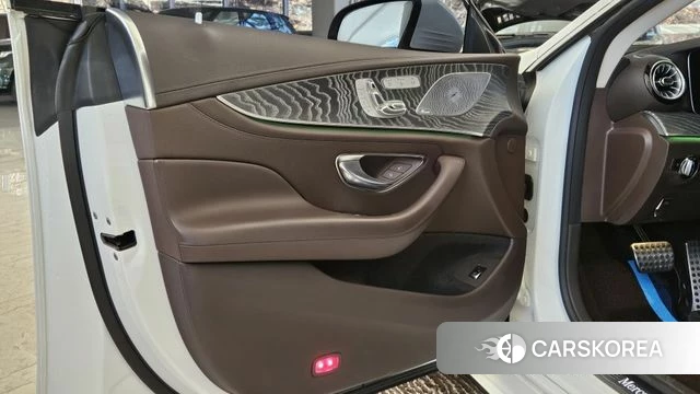 Mercedes-Benz CLS-Class C257 2021 Белый из Кореи, фото 2