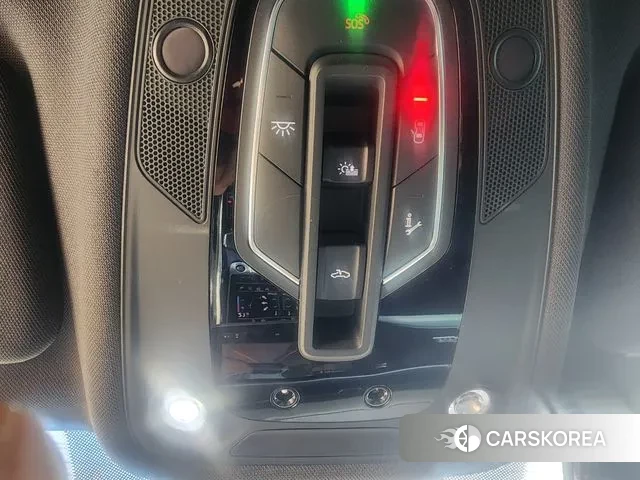 Audi Q7 (4M) 2023 Белый из Кореи, фото 2