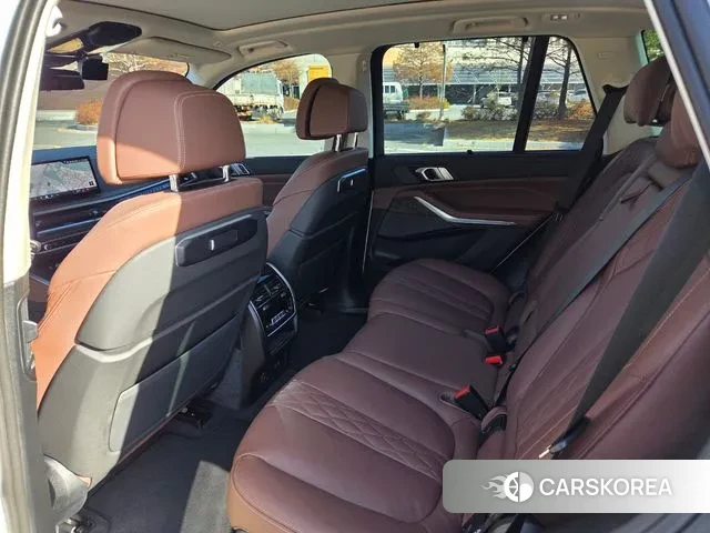 BMW X5 (G05) 2024 Белый из Кореи, фото 2