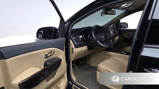 Kia All New Carnival 2018 Черный из Кореи, фото 2