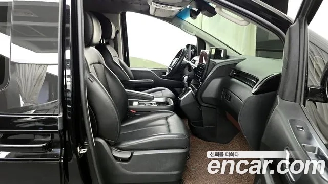 Hyundai Staria 2022 Черный из Кореи, фото 2