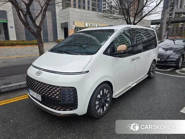 Hyundai Staria 2025 Белый из Кореи, фото 2