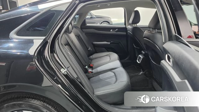 Kia The New K5 3rd generation 2024 Черный из Кореи, фото 2