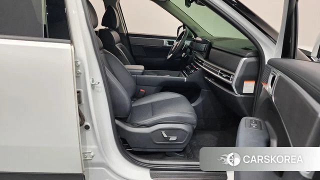 Hyundai Santa Fe (MX5) 2024 Белый из Кореи, фото 2