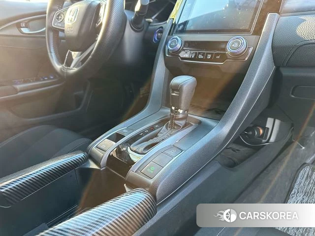 Honda Civic 2022 Белый из Китая, фото 2