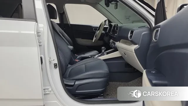 Hyundai Venue 2021 Белый из Кореи, фото 2