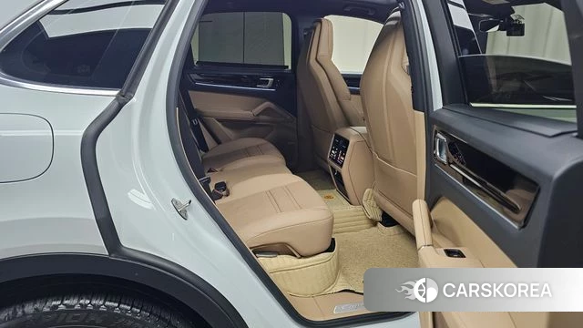 Porsche Cayenne (PO536) 2019 Белый из Кореи, фото 2
