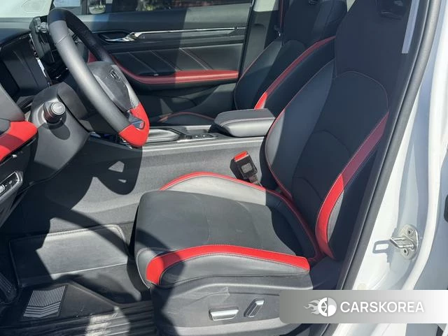Geely Automobile Emgrand S 2023 Белый из Китая, фото 2