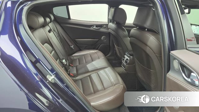 Kia Stinger 2018 Синий из Кореи, фото 2