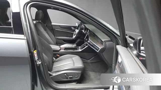 Audi A6 (C8) 2020 Серый из Кореи, фото 2