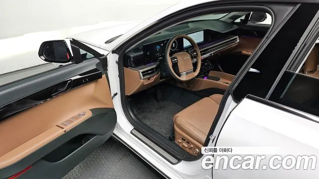 Hyundai Grandeur (GN7) id 2675915 из Кореи 2