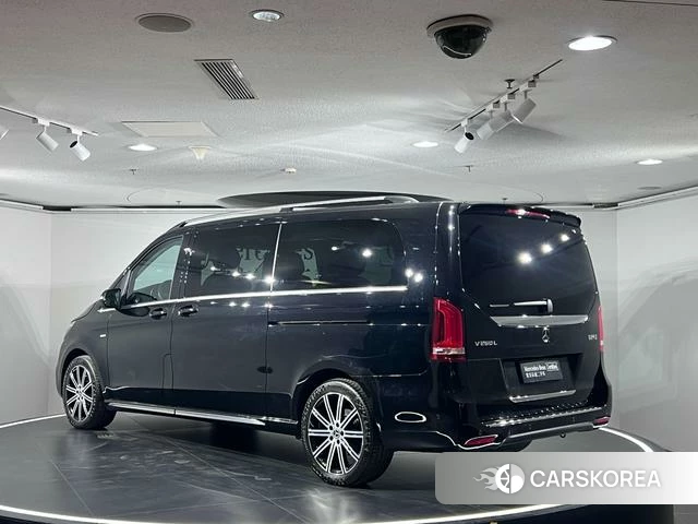 Mercedes-Benz V-class 2023 Черный из Китая, фото 2