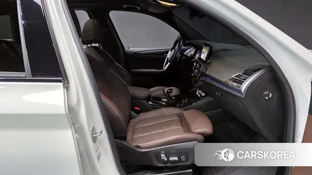 BMW X3 (G01) 2023 Белый из Кореи, фото 2