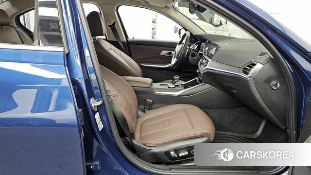 BMW 3 Series (G20) 2020 Синий из Кореи, фото 2