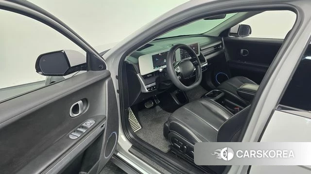 Hyundai Ionic 5 2021 Серебристо-серый из Кореи, фото 2