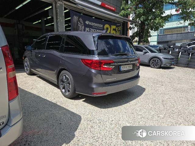 Honda Odyssey 2022 Серый из Кореи, фото 2