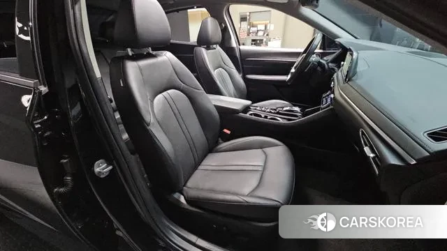 Hyundai Sonata Hybrid (DN8) 2023 Черный из Кореи, фото 2