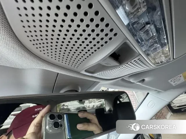 Mercedes-Benz C-Class W205 2020 Белый из Кореи, фото 2