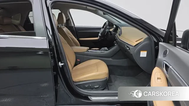 Hyundai Sonata Hybrid (DN8) 2021 Черный из Кореи, фото 2