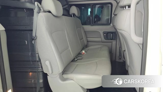 Hyundai The New Grand Starex 2019 Белый из Кореи, фото 2