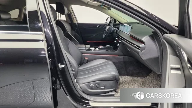 Genesis G80 (RG3) 2024 Черный из Кореи, фото 2